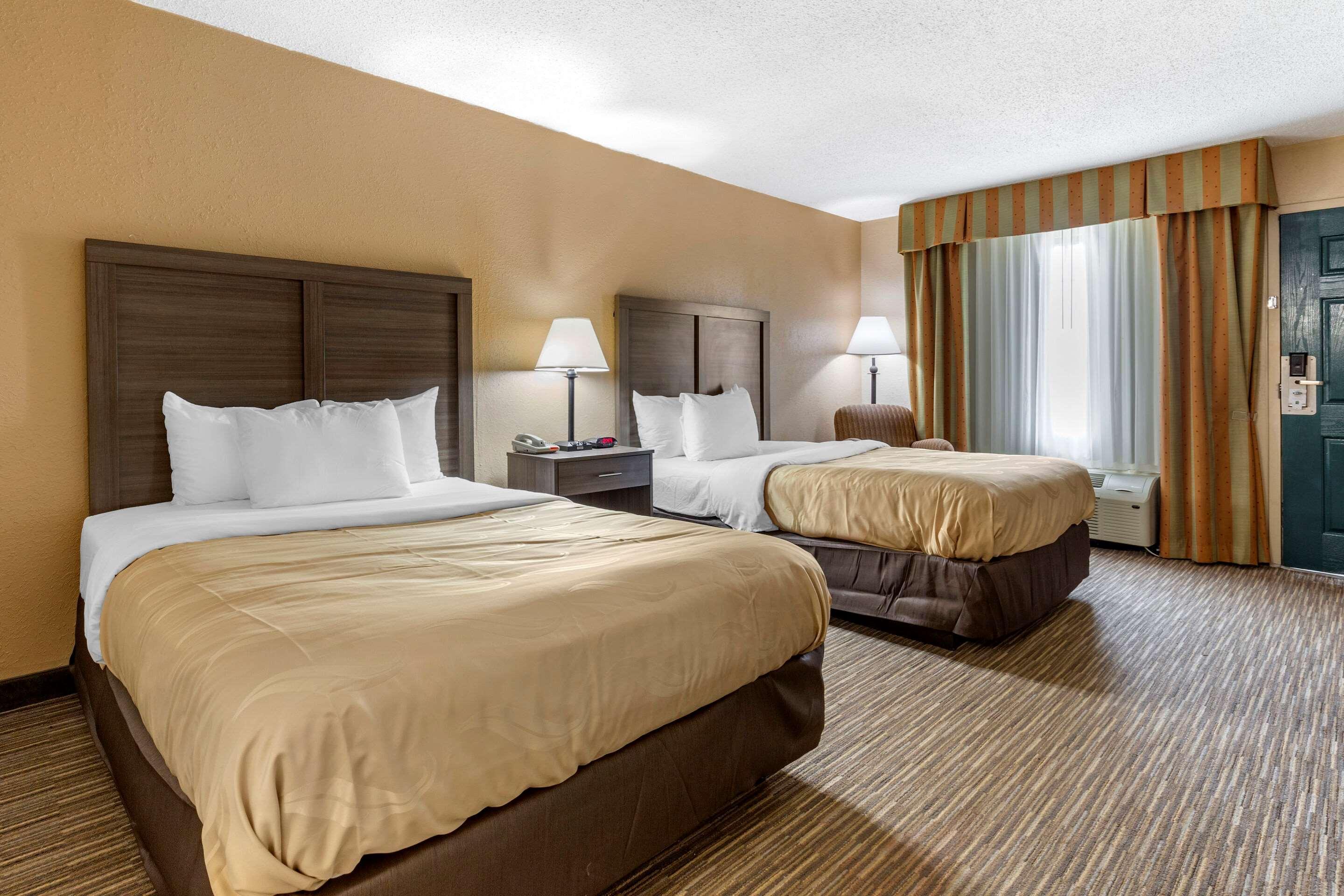 Quality Inn & Suites Hanes Mall Winston-Salem Ngoại thất bức ảnh