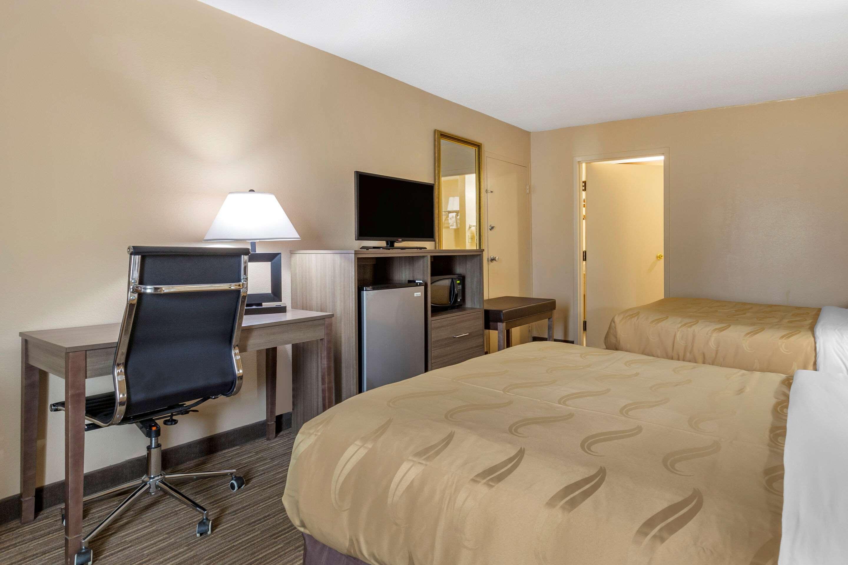 Quality Inn & Suites Hanes Mall Winston-Salem Ngoại thất bức ảnh