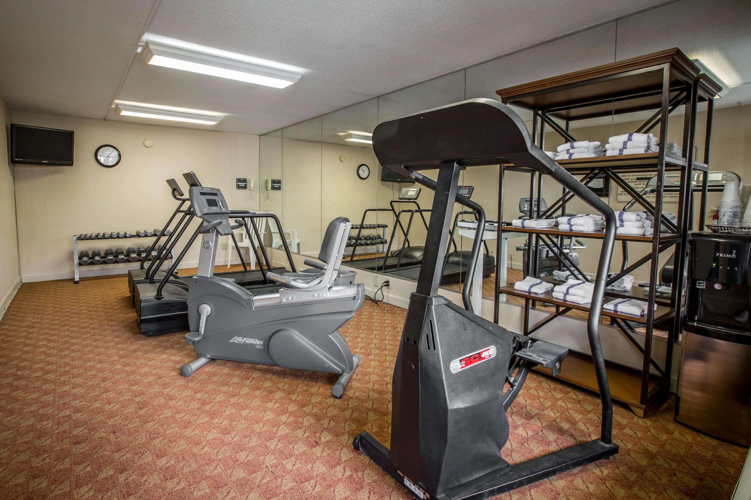 Quality Inn & Suites Hanes Mall Winston-Salem Ngoại thất bức ảnh