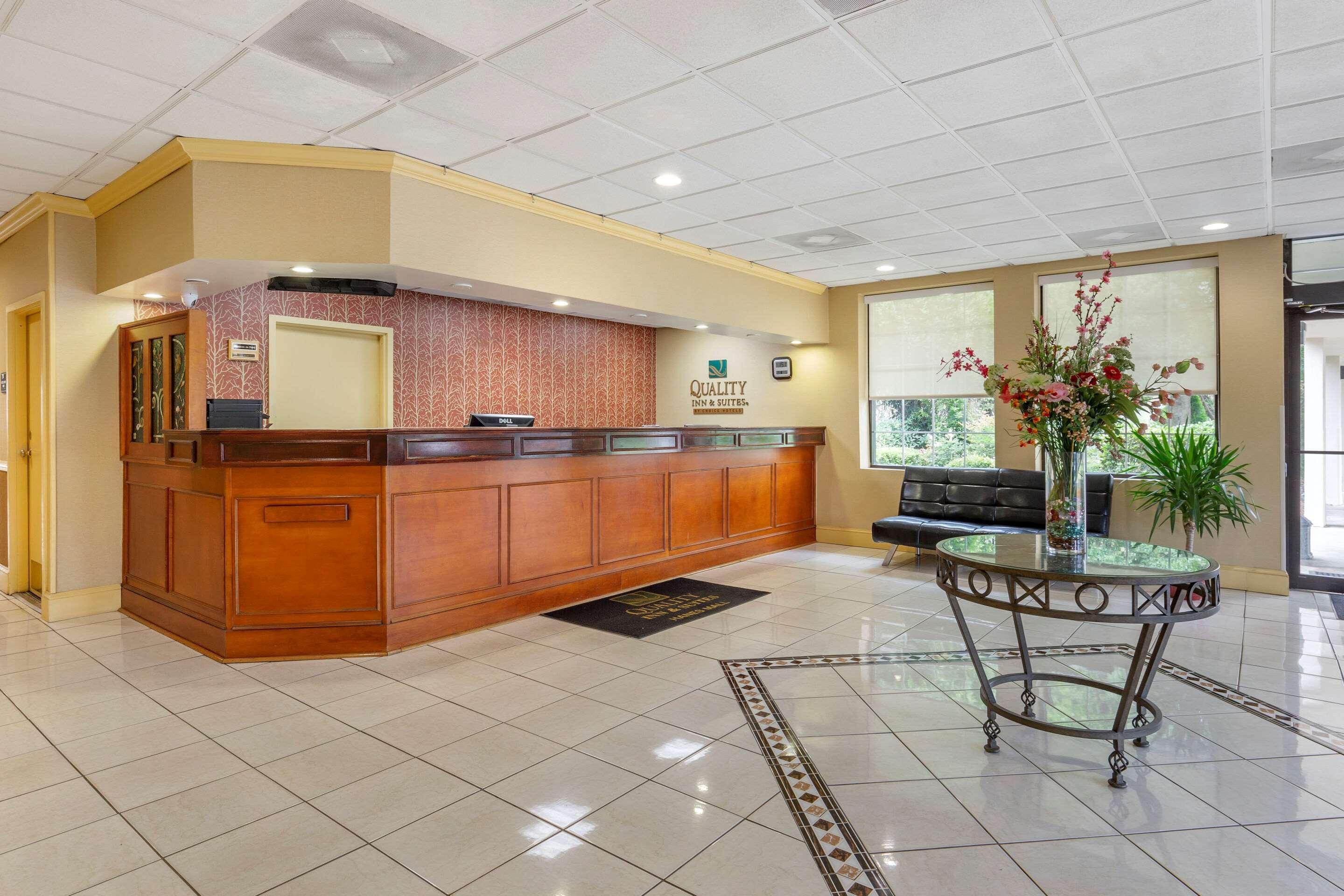 Quality Inn & Suites Hanes Mall Winston-Salem Ngoại thất bức ảnh